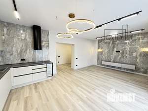 Дом 130м², 1-этажный, участок 6 сот.  