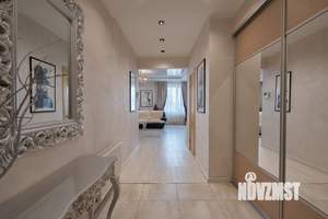 Таунхаус 323м², 3-этажный, участок 3 сот.  