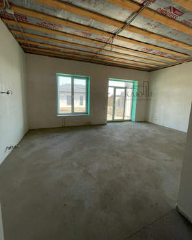 Дом 196м², 1-этажный, участок 6 сот.  