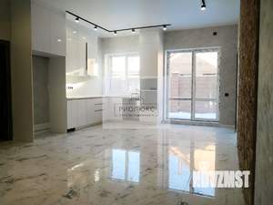 Дом 210м², 2-этажный, участок 4 сот.  