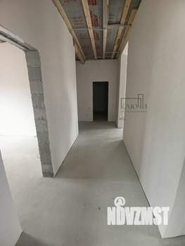 Дом 180м², 1-этажный, участок 6 сот.  