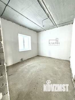 Дом 180м&sup2;, 2-этажный, участок 5 сот.  