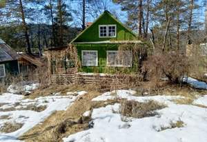 Дом 30м², 2-этажный, участок 6 сот.  