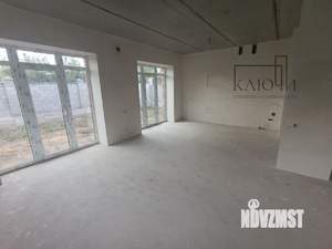Дом 230м², 2-этажный, участок 5 сот.  