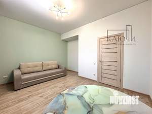 Дом 271м², 3-этажный, участок 3 сот.  