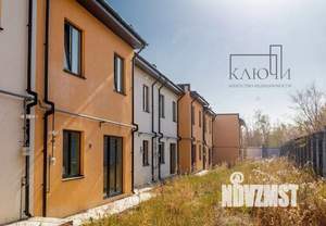 Таунхаус 150м², 2-этажный, участок 2 сот.  