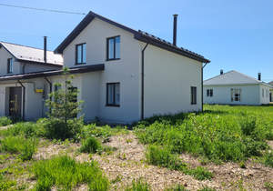 Дом 140м&sup2;, 2-этажный, участок 4 сот.  