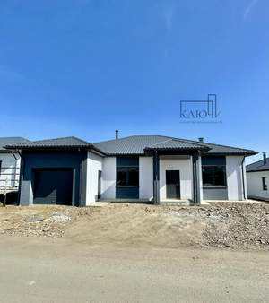 Дом 196м², 1-этажный, участок 6 сот.  