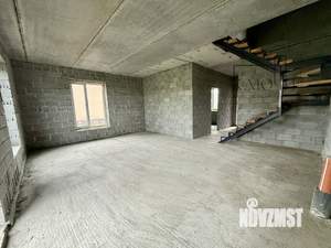 Дом 176м², 2-этажный, участок 7 сот.  