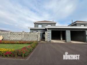 Дом 250м², 2-этажный, участок 4 сот.  