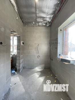 Дом 221м², 1-этажный, участок 4 сот.  