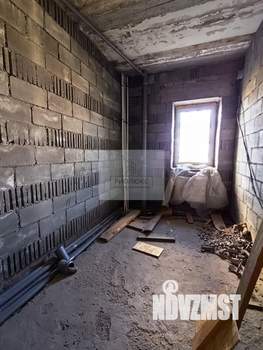 Дом 244м², 2-этажный, участок 12 сот.  