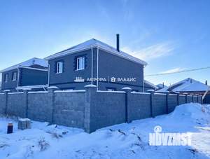 Дом 240м&sup2;, 2-этажный, участок 4 сот.  