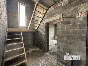 Дом 199м², 2-этажный, участок 5 сот.  