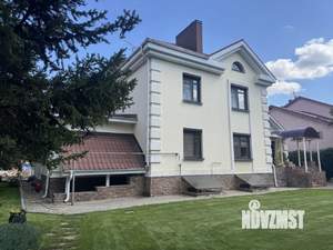 Дом 485м², 2-этажный, участок 12 сот.  