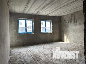 Таунхаус 285м², 2-этажный, участок 5 сот.  