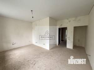 Таунхаус 156м², 2-этажный, участок 6 сот.  