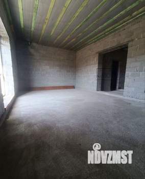 Дом 130м², 1-этажный, участок 6 сот.  