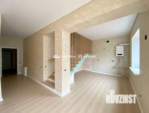 Таунхаус 150м², 2-этажный, участок 2 сот.  