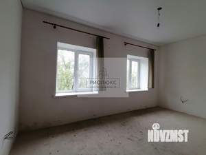Таунхаус 250м², 2-этажный, участок 6 сот.  