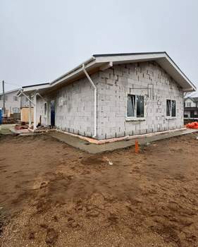 Дом 101м&sup2;, 1-этажный, участок 6 сот.  