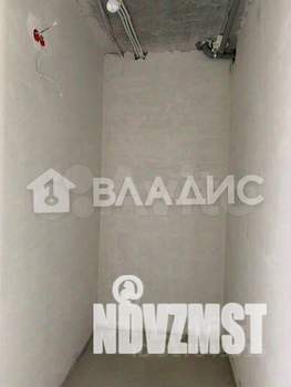 Дом 176м², 2-этажный, участок 8 сот.  