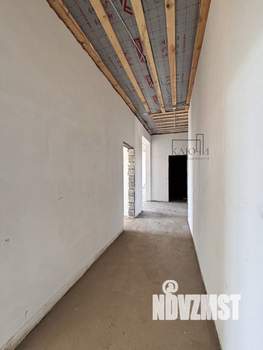 Дом 215м², 1-этажный, участок 8 сот.  