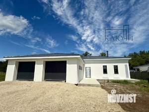 Дом 300м&sup2;, 1-этажный, участок 10 сот.  