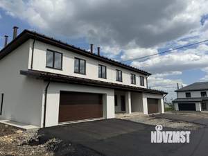 Дом 230м², 2-этажный, участок 7 сот.  