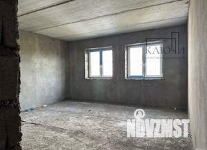 Таунхаус 285м², 2-этажный, участок 5 сот.  