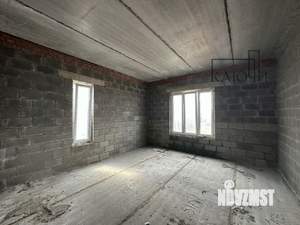 Дом 199м², 2-этажный, участок 5 сот.  