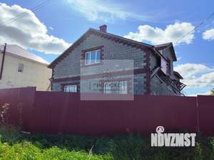 Дом 244м², 2-этажный, участок 12 сот.  