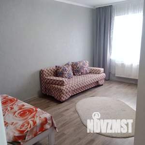 1-к квартира, посуточно, 27м2, 7/10 этаж