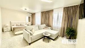 2-к квартира, посуточно, 48м2, 11/16 этаж