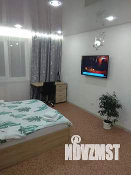 1-к квартира, посуточно, 46м2, 4/10 этаж