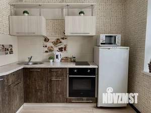 1-к квартира, посуточно, 33м2, 1/9 этаж