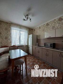 1-к квартира, посуточно, 43м2, 1/1 этаж