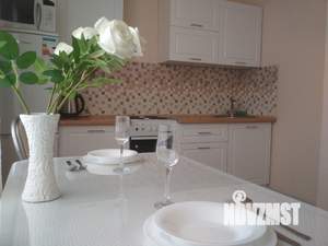 1-к квартира, посуточно, 42м2, 9/10 этаж
