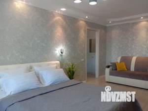 1-к квартира, посуточно, 33м2, 9/9 этаж