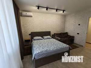 1-к квартира, посуточно, 54м2, 10/10 этаж