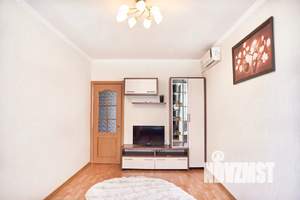 2-к квартира, посуточно, 54м2, 2/10 этаж