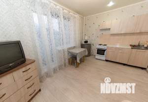 Студия квартира, посуточно, 26м2, 2/10 этаж