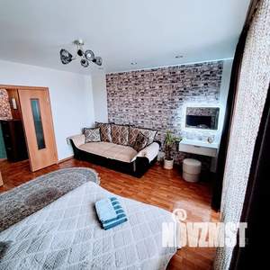 1-к квартира, посуточно, 40м2, 10/10 этаж