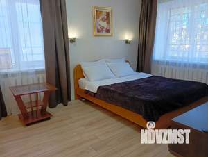 1-к квартира, посуточно, 33м2, 1/5 этаж