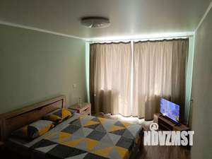 1-к квартира, посуточно, 33м2, 4/9 этаж