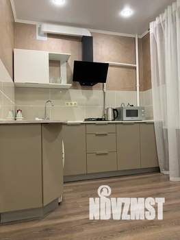 Студия квартира, посуточно, 43м2, 2/5 этаж