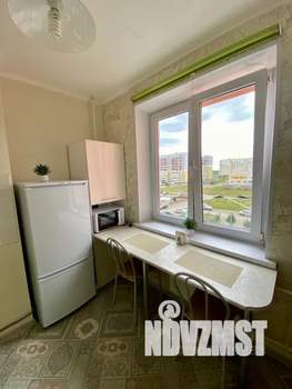 1-к квартира, посуточно, 32м2, 4/10 этаж