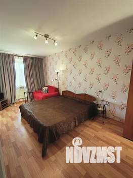 1-к квартира, посуточно, 34м2, 4/9 этаж