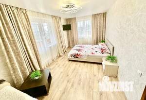 2-к квартира, посуточно, 55м2, 1/1 этаж