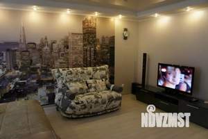 1-к квартира, посуточно, 52м2, 1/3 этаж